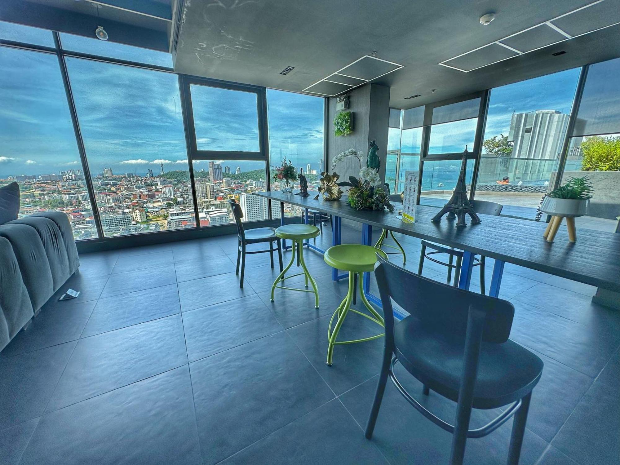The Base Central Pattaya By Wwc 外观 照片