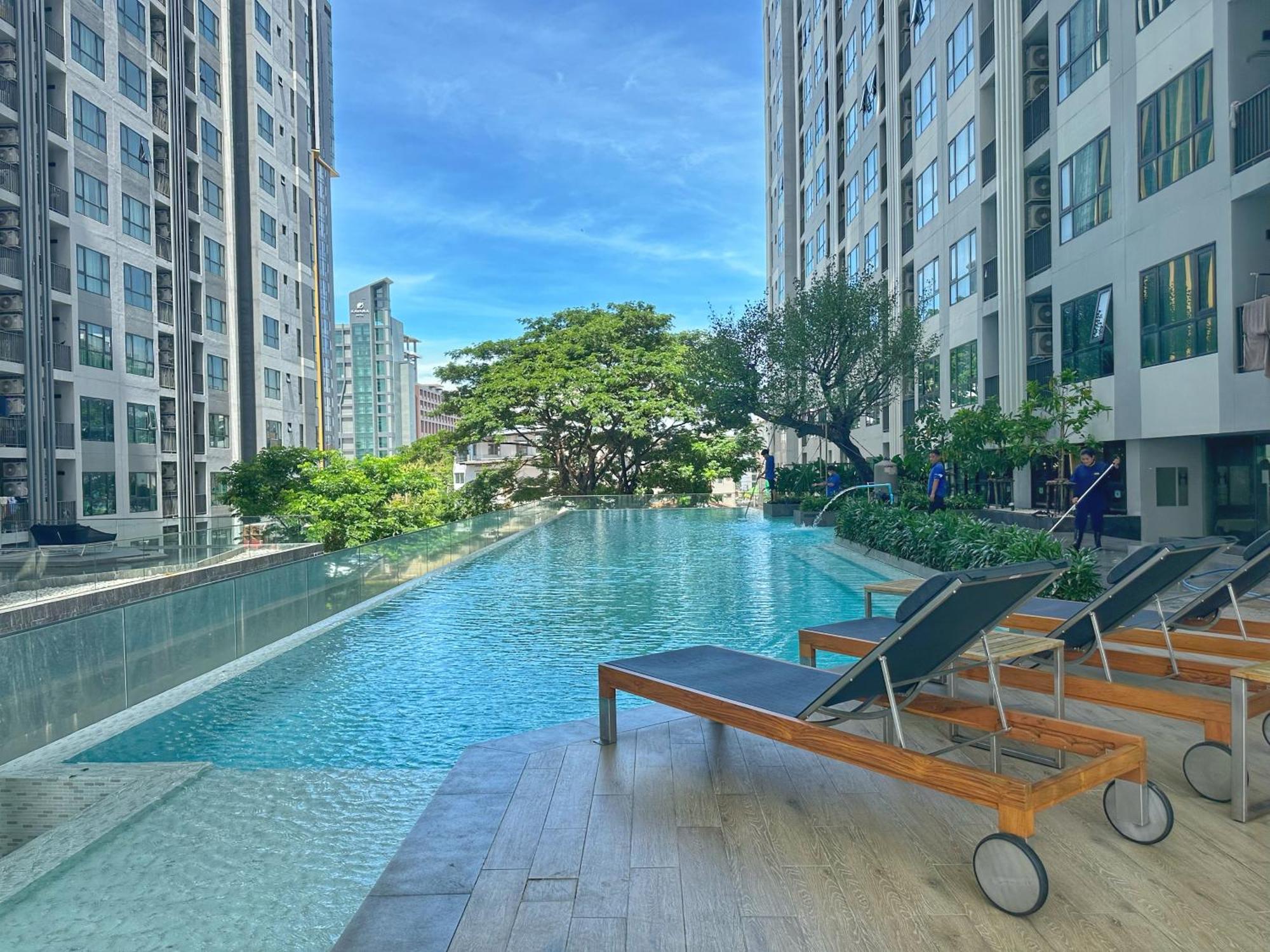 The Base Central Pattaya By Wwc 外观 照片
